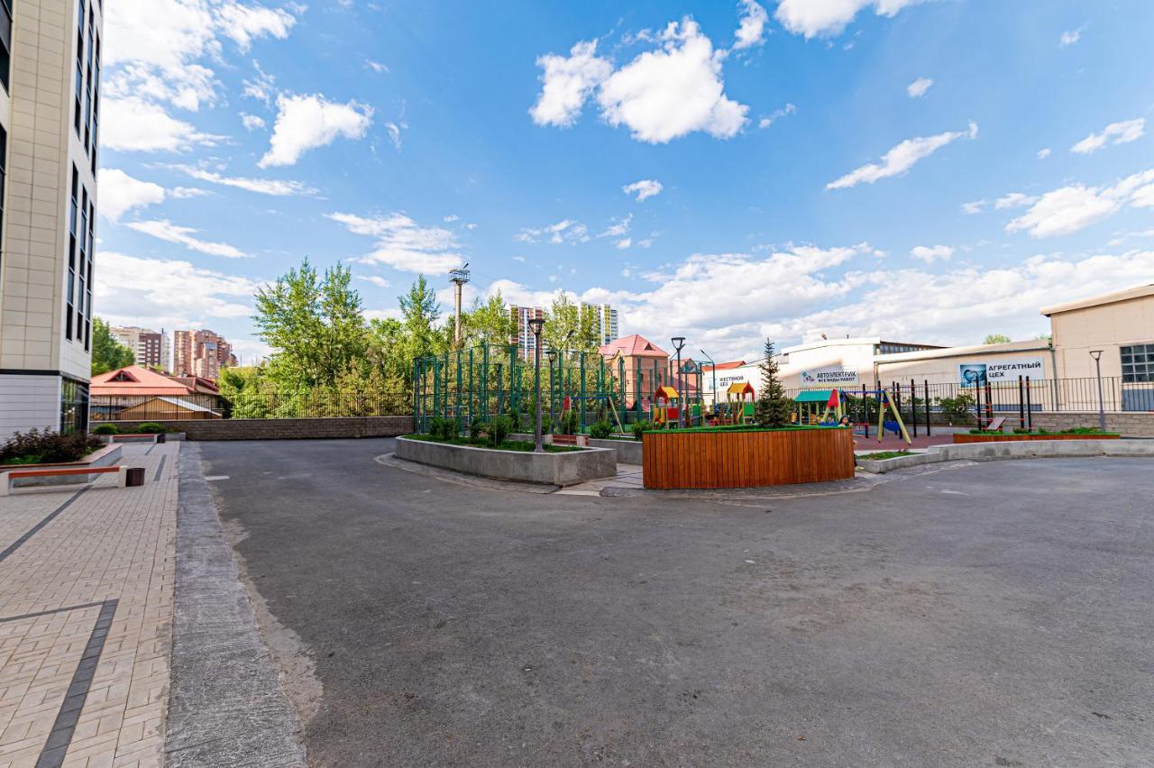 Ferienwohnung Золотой Квадрат Астаны Astana Exterior foto