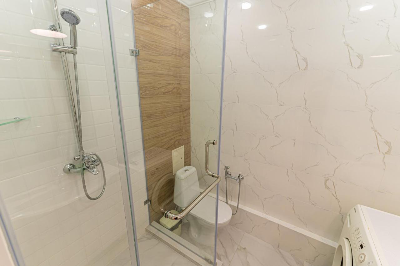 Ferienwohnung Золотой Квадрат Астаны Astana Exterior foto