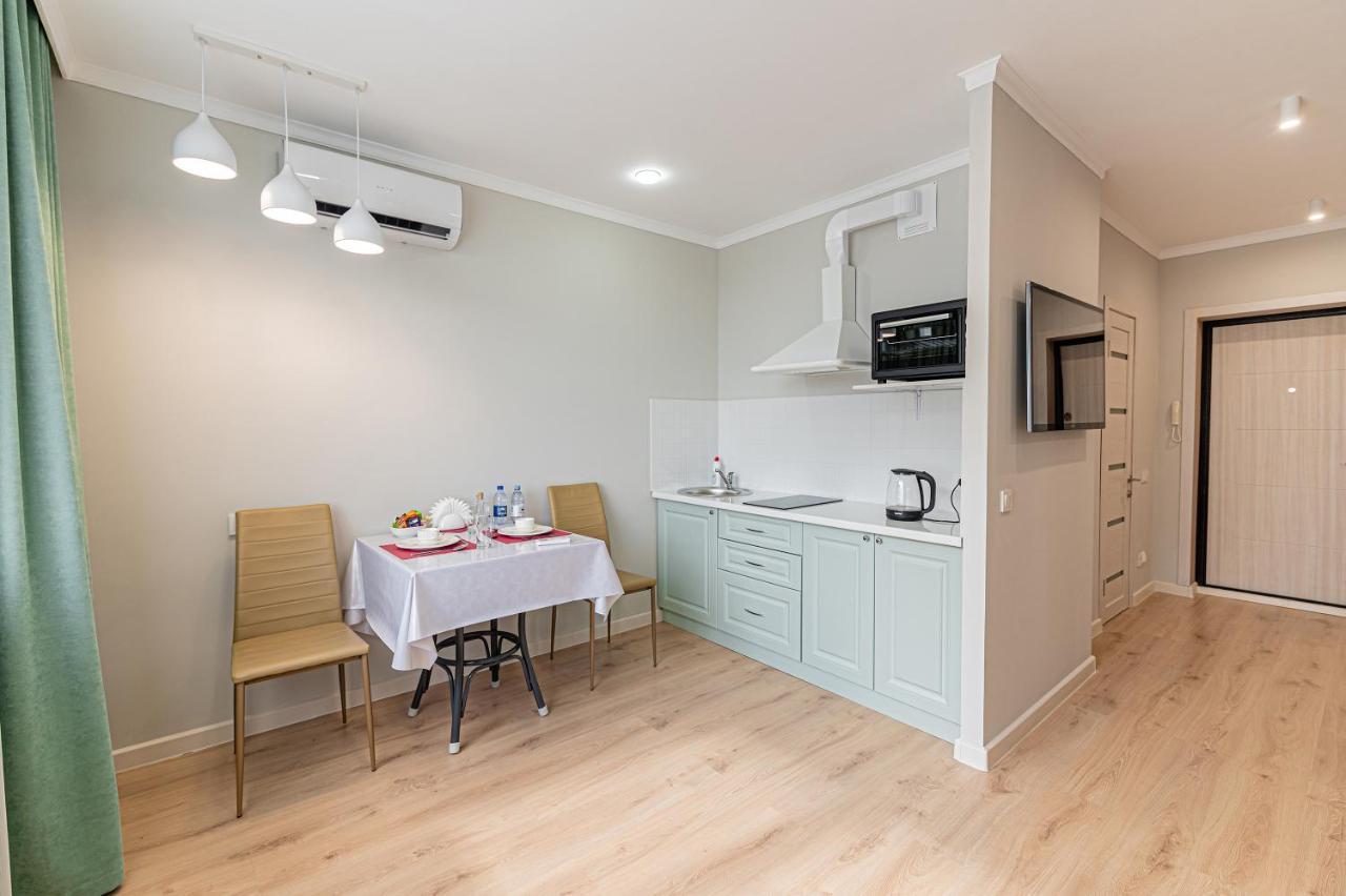 Ferienwohnung Золотой Квадрат Астаны Astana Exterior foto