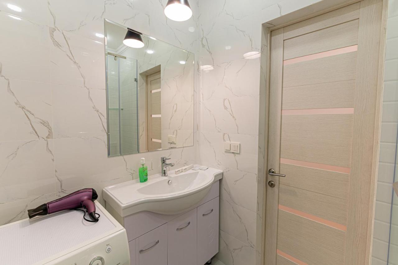 Ferienwohnung Золотой Квадрат Астаны Astana Exterior foto