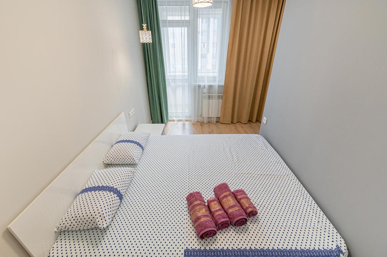 Ferienwohnung Золотой Квадрат Астаны Astana Exterior foto